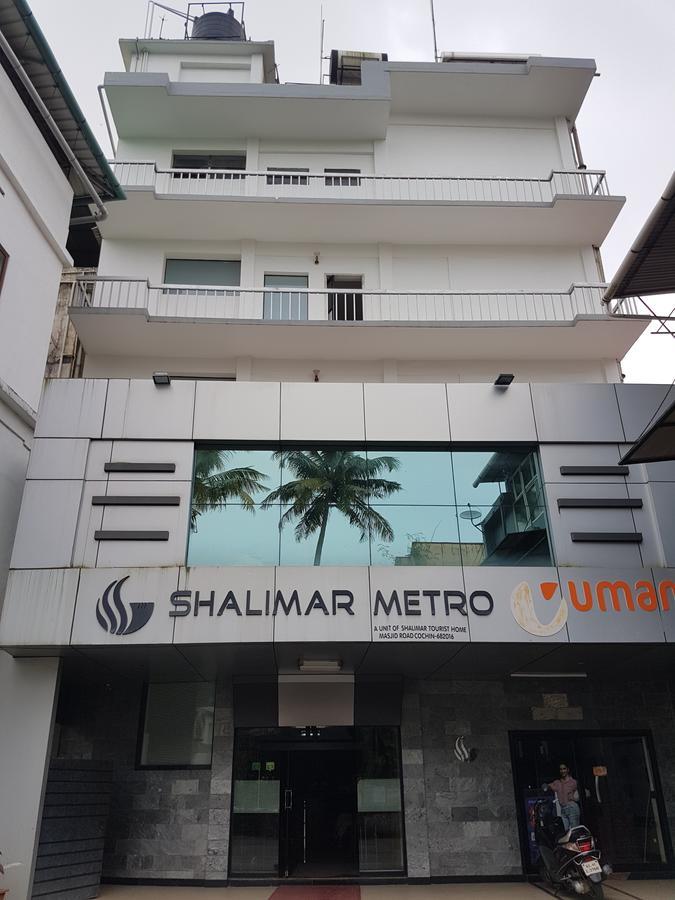 夏利马尔新城新城酒店 Kochi 外观 照片